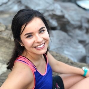 Meet your Posher, Ana